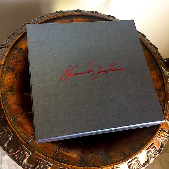 Kenneth Jay Lane Gold Tone Layered Flower Necklace - Picture 12 of 13